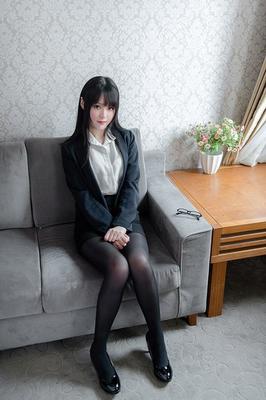 我们冷艳场景无修正